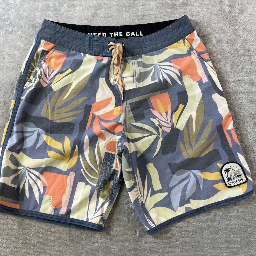 Howler Brothers Water Board Shorts Men 32 Blue Floral Tropical Vacation Beach